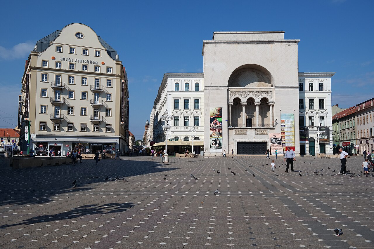 Timișoara cu copiii: trei piețe, Bega și un weekend curios